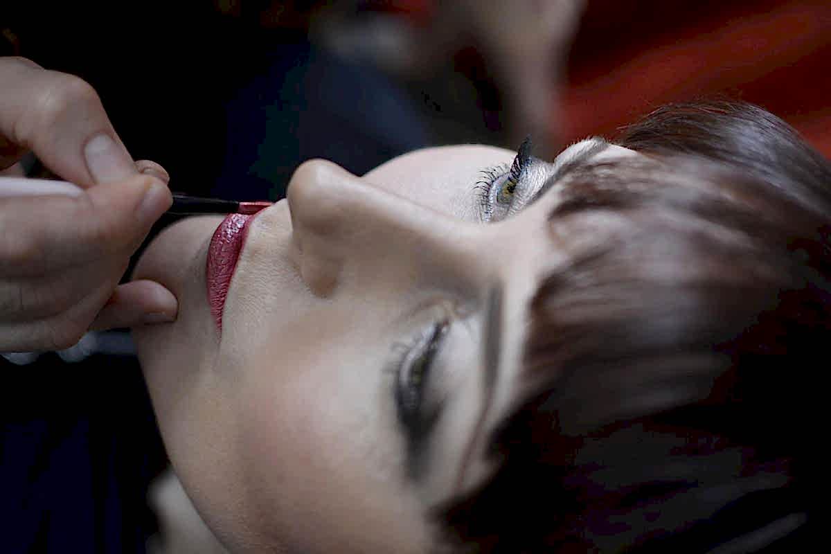 kadikoy suadiye kalici makyaj 8001991